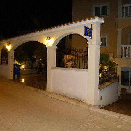 Apartments Villa Amfora Rovinj Exterior photo